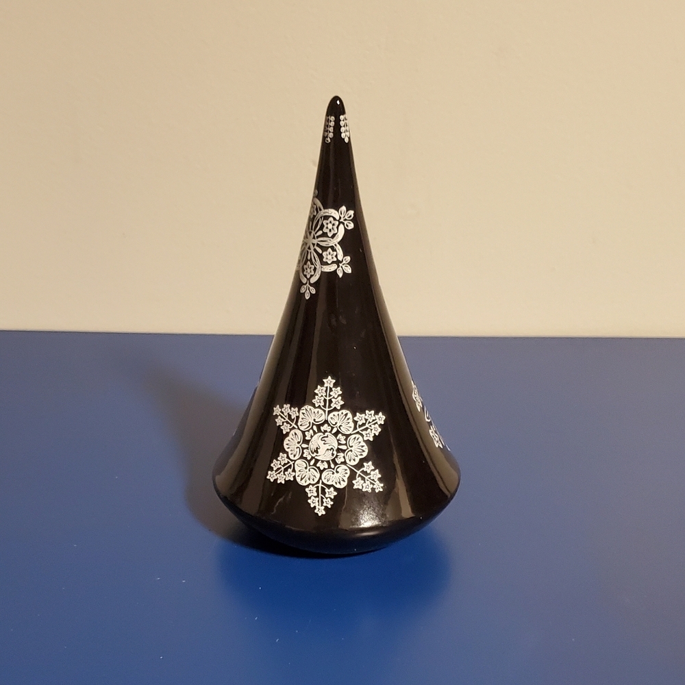 Ceramic Cone Christmas Tree Set - Picture 2 of 4
